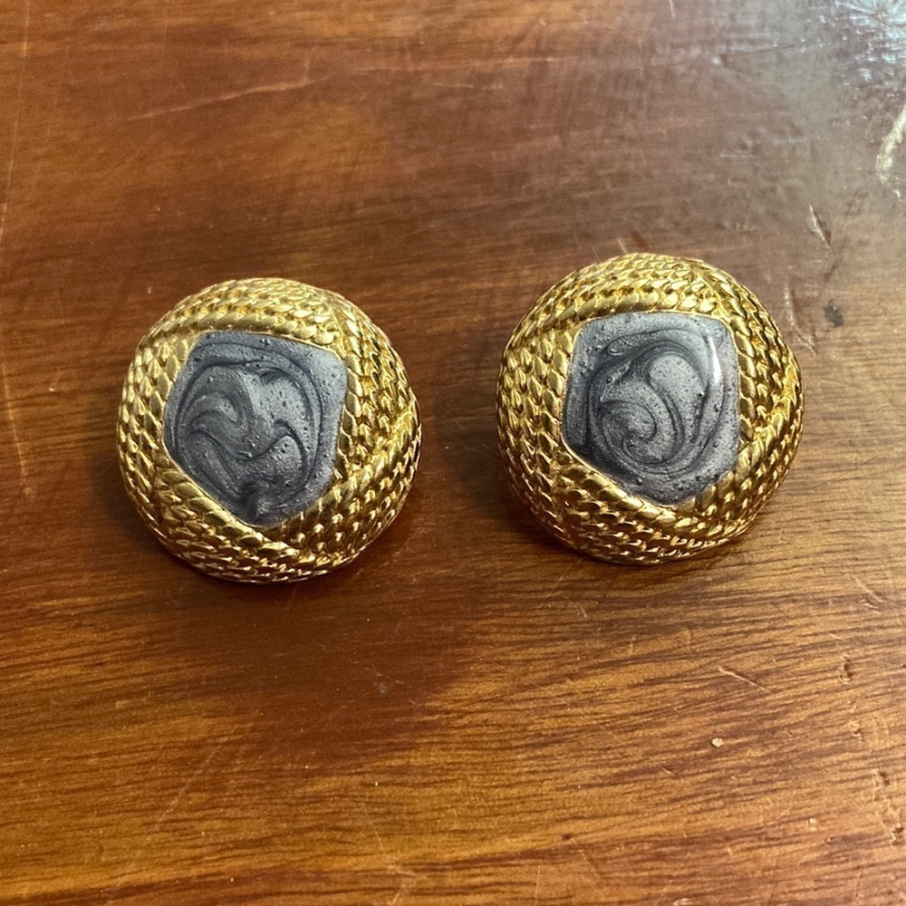 Great vintage gray and gold enamel earrings for pierced ears